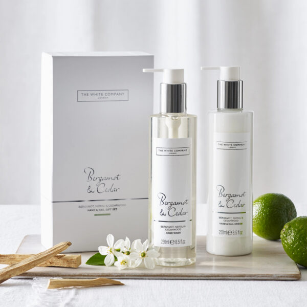 The White Company Bergamot & Cedar Hand & Nail Gift Set