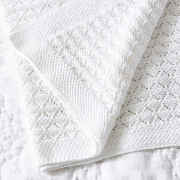 The White Company Heirloom White Blanket