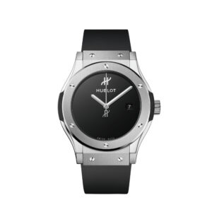Hublot Classic Fusion 42mm Black Dial Titanium