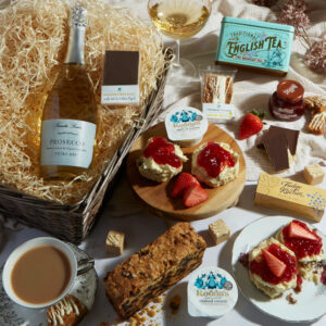 Luxury Hampers - SW09 Luxury Afternoon Tea with Prosecco Hamper