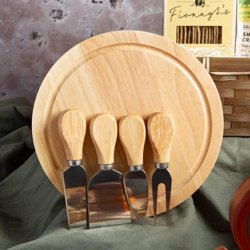 Luxury Hampers - WC15 Luxury Cheeseboard Gift Hamper - Image 2