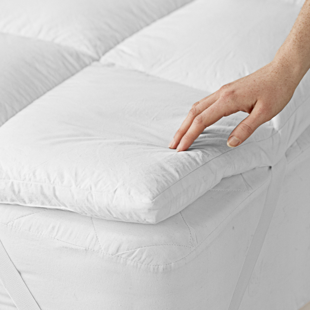 The White Company Classic Mattress Topper - King