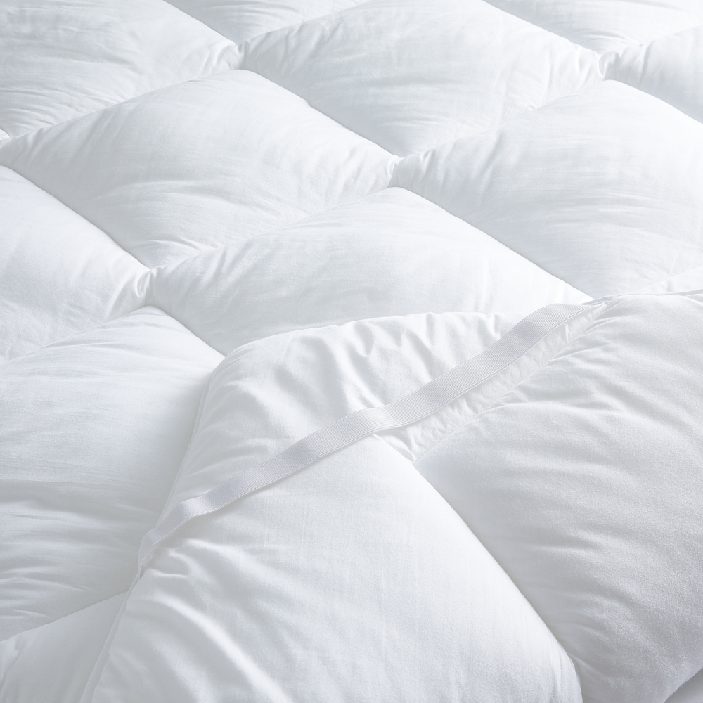 The White Company Hypo -Allergenic Comfort Topper - Single