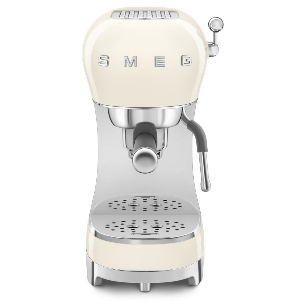 Smeg ECF02CRUK50's Style Espresso Coffee Machine with Steam Wand, Cream